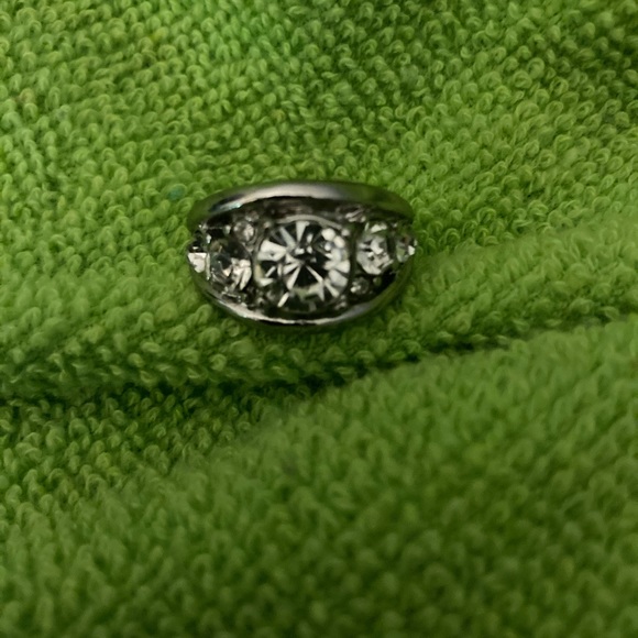 ❌❌Cz statement ring - Picture 2 of 4